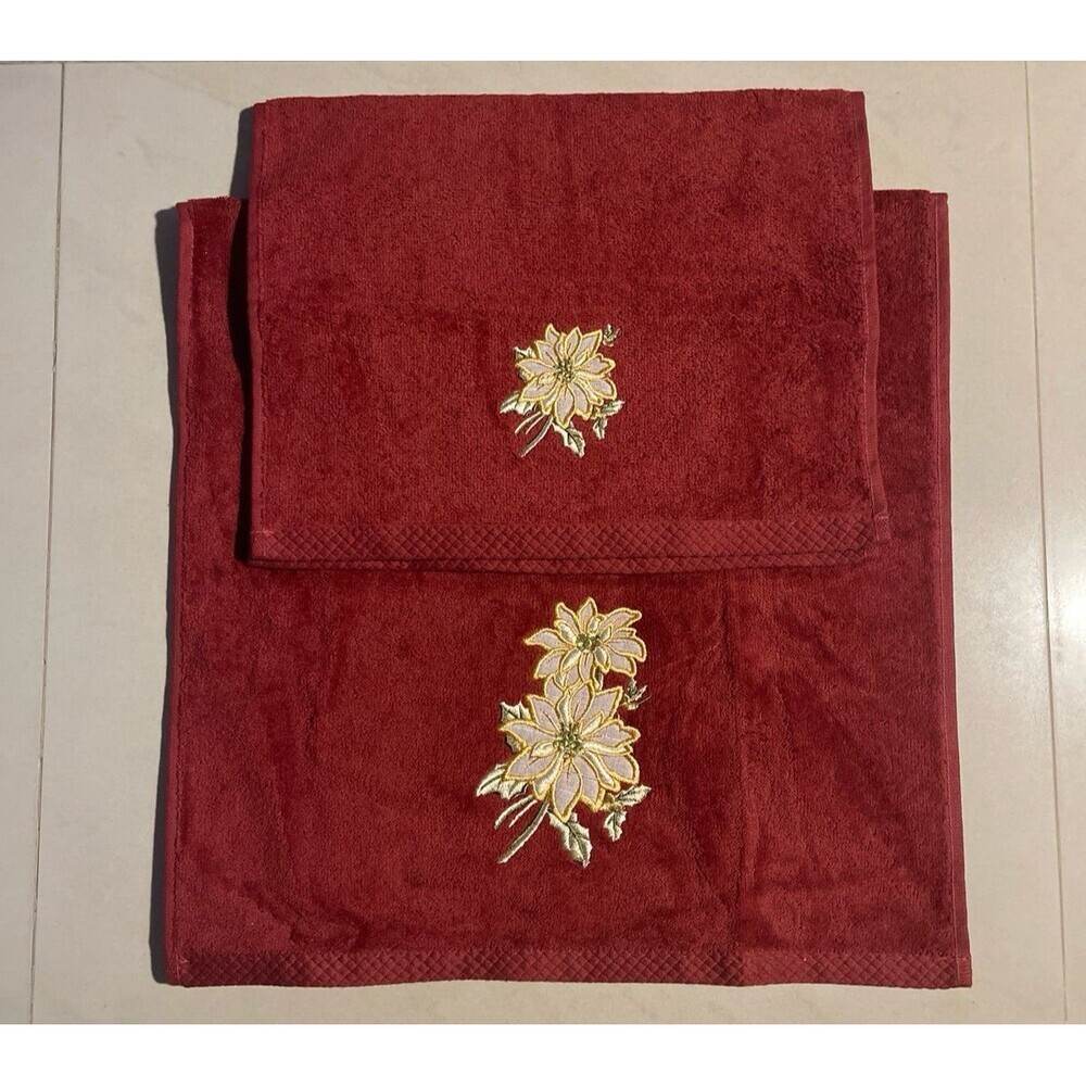 Avanti Floral Towel Bathroom Decor